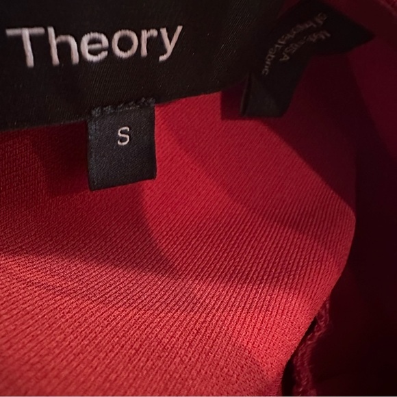 Theory Burnt Red Antazie Admiral Crepe Top S reg $265 Valentines! - Picture 6 of 8